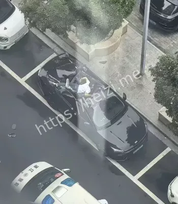 杭州现跳楼惨剧